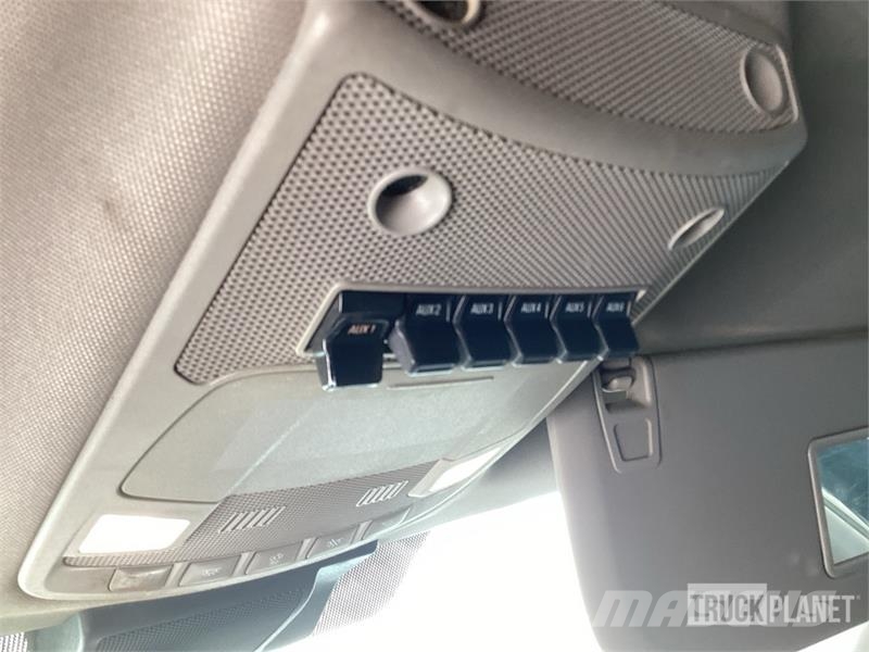 Ford F-550 XL 4x4 Service Truck Pilsētas atkritumvedēji