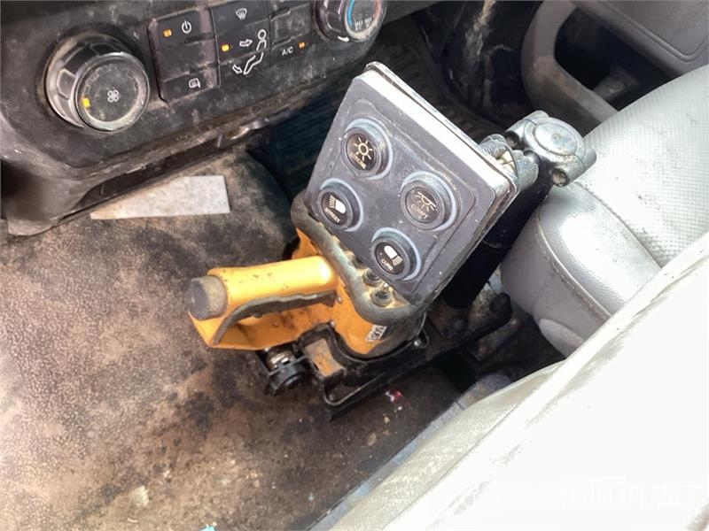 Ford F-550 XL 4x4 Service Truck Pilsētas atkritumvedēji