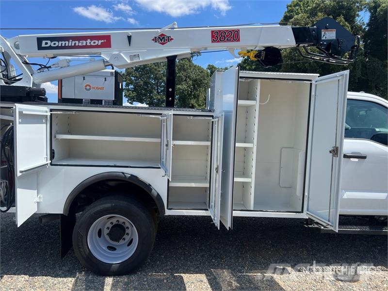 Ford F-600 XL 4x4 Service Truck Municipal/vehicul cu uz general