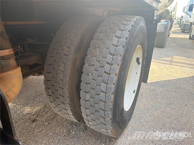 Ford F-650 Combi / vacuum trucks