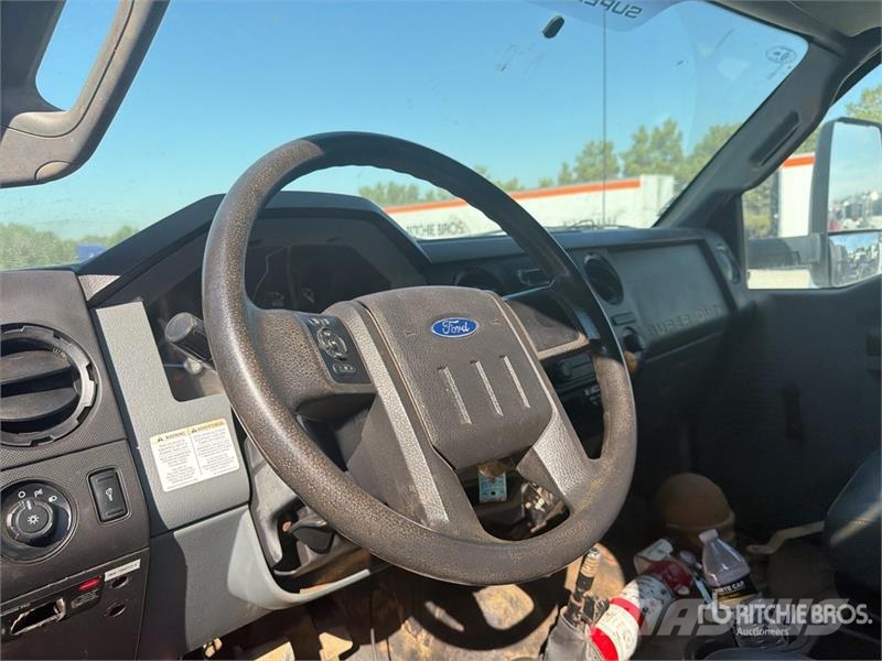 Ford F-650 Combi / vacuum trucks