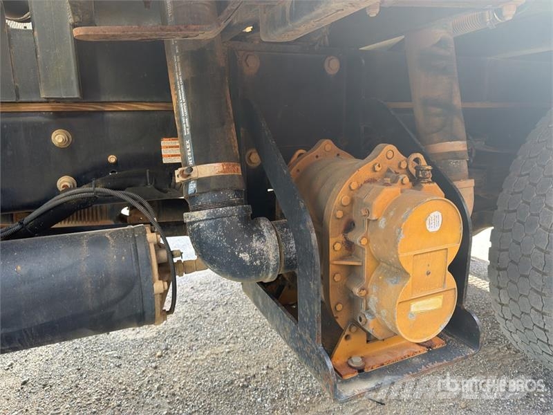 Ford F-650 Combi / vacuum trucks
