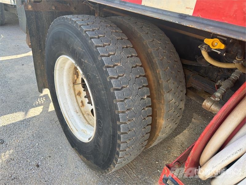 Ford F-650 Combi / vacuum trucks