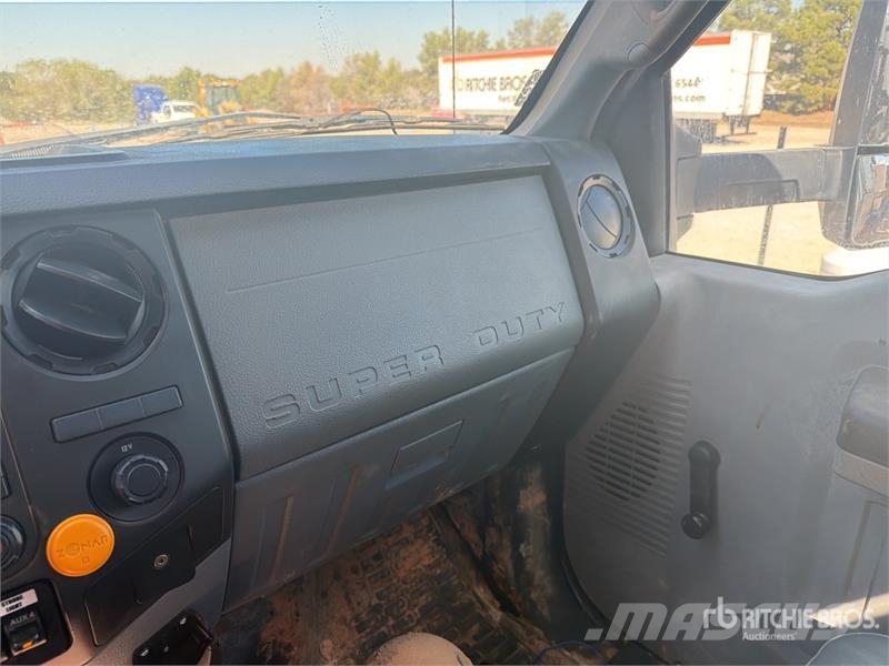 Ford F-650 Combi / vacuum trucks