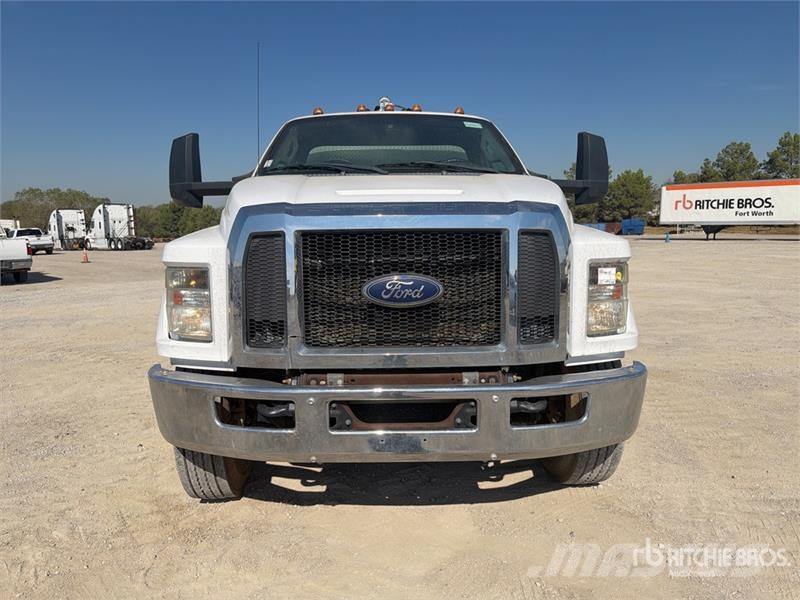 Ford F-650 Combi / vacuum trucks