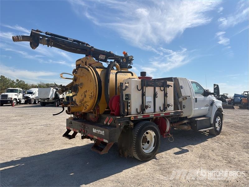 Ford F-650 Combi / vacuum trucks
