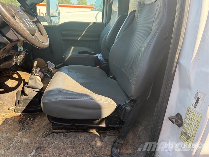 Ford F-650 Combi / vacuum trucks