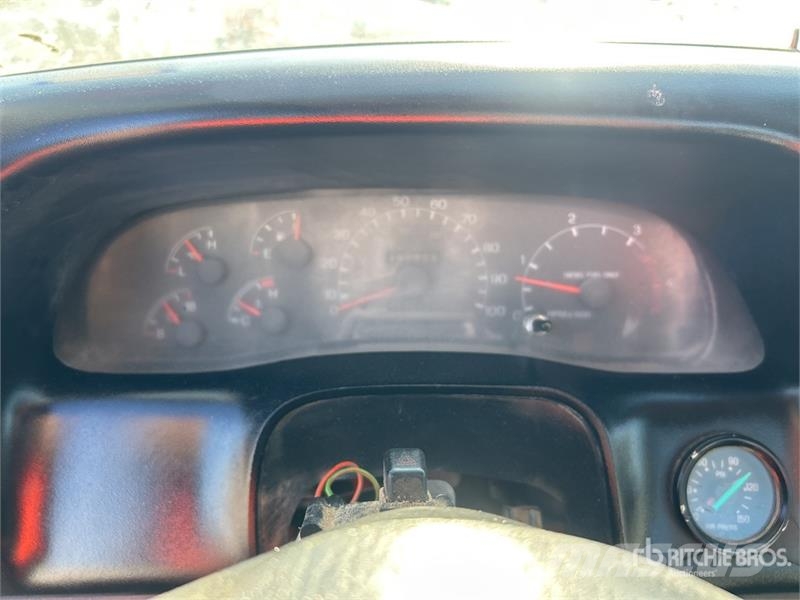 Ford F-650 4x2 Cab and Chassis Cabine si interior