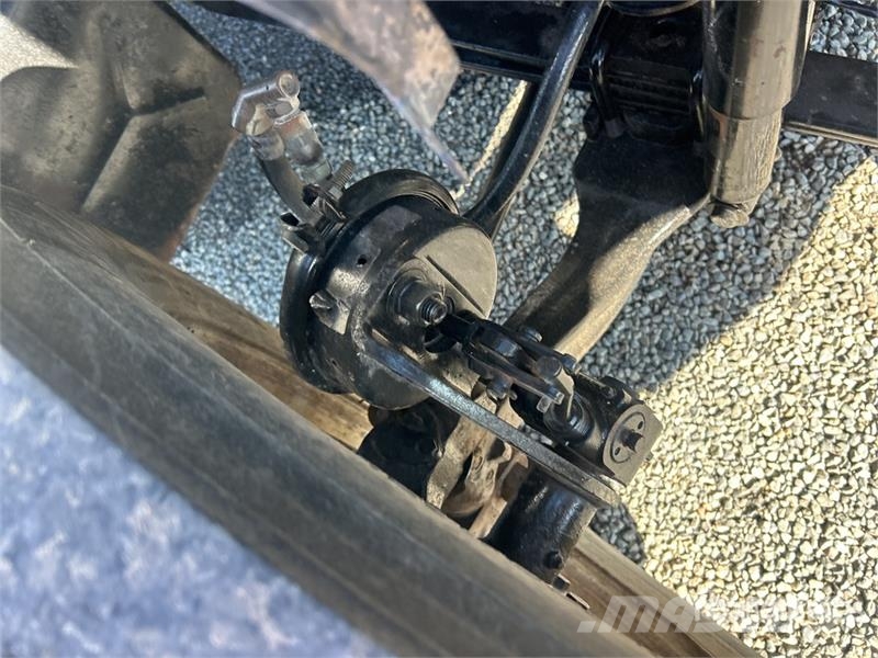 Ford F-650 4x2 Cab and Chassis Cabine si interior