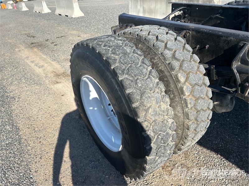 Ford F-650 4x2 Cab and Chassis Cabine si interior