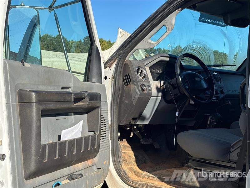 Ford F-650 4x2 Crew Cab S/A Dump Truck Kiper tovornjaki