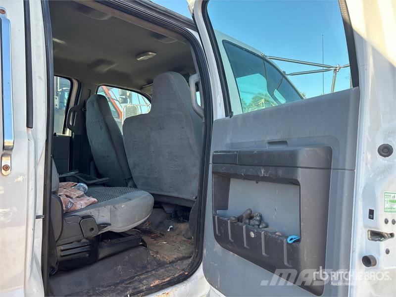Ford F-650 4x2 Crew Cab S/A Dump Truck Kiper tovornjaki