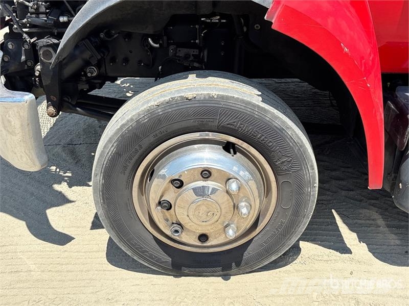 Ford F-650 4x2 Extended Cab Rollback Truck Грузовые эвакуаторы
