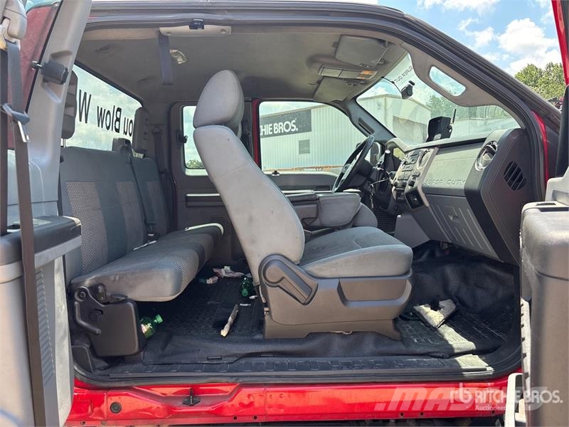 Ford F-650 4x2 Extended Cab Rollback Truck Грузовые эвакуаторы