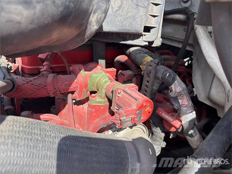 Ford F-650 4x2 Mini Bus 迷你巴士