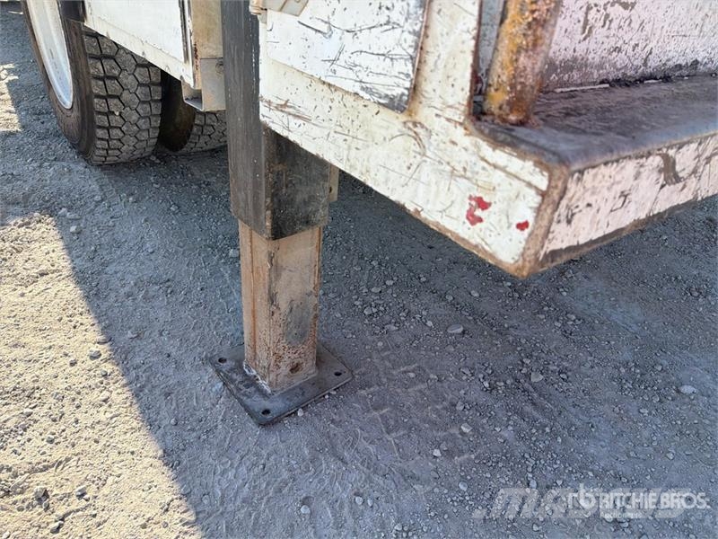 Ford F-650 4x2 Service Truck Veículos municipais / de uso geral