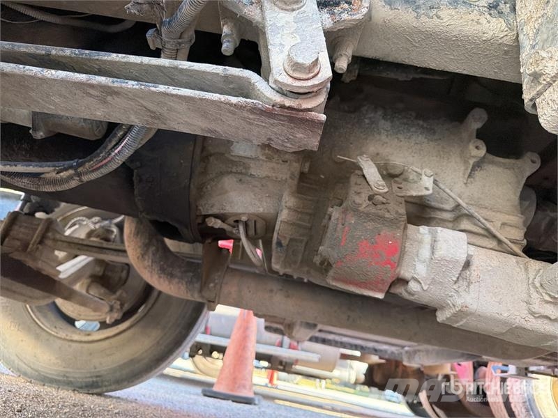 Ford F-650 4x2 Service Truck Veículos municipais / de uso geral