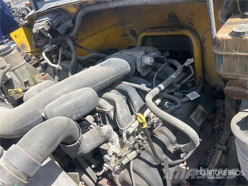 Ford F-650 4x2 Van Truck (Inoperable) Tovornjaki zabojniki