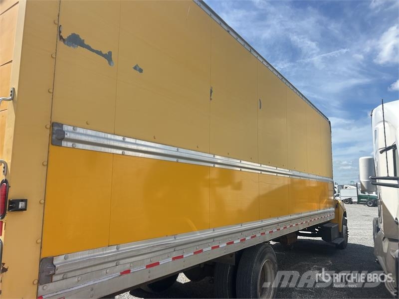 Ford F-650 4x2 Van Truck (Inoperable) Tovornjaki zabojniki