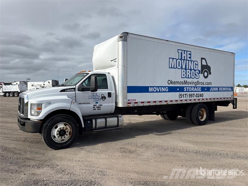 Ford F-650 Van Truck Furgons
