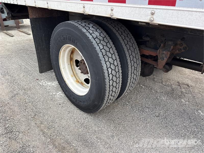 Ford F-650 Van Truck Furgons