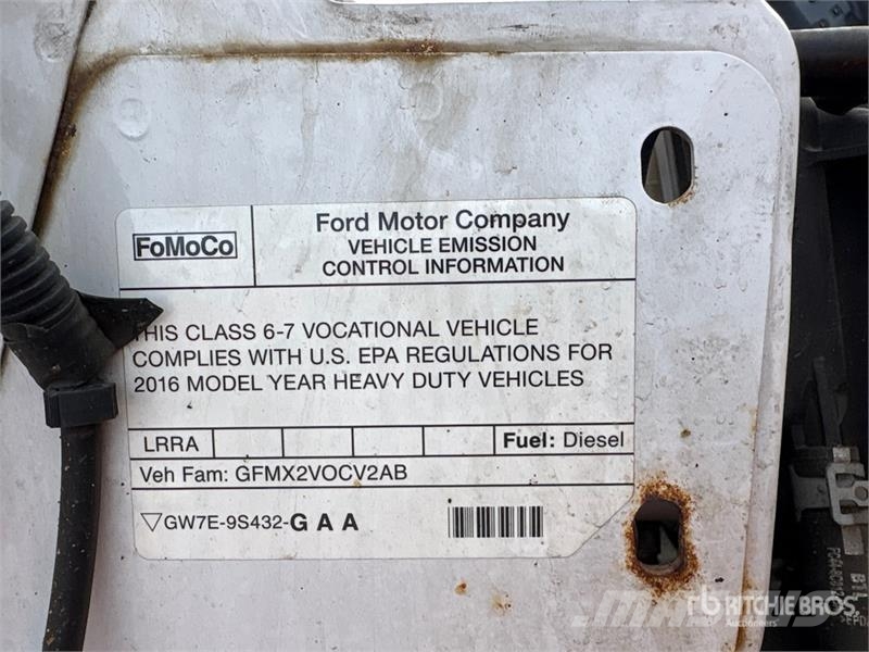 Ford F-650 Van Truck Furgons