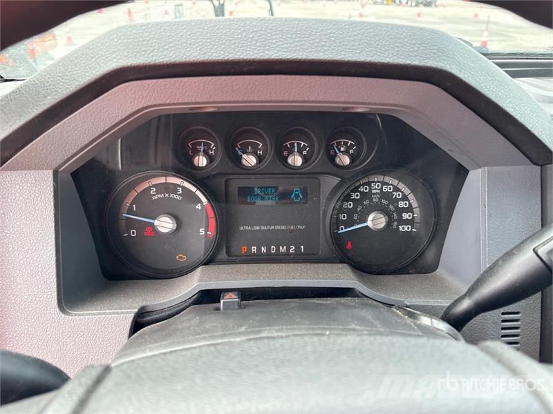 Ford F-650 Van Truck Furgons