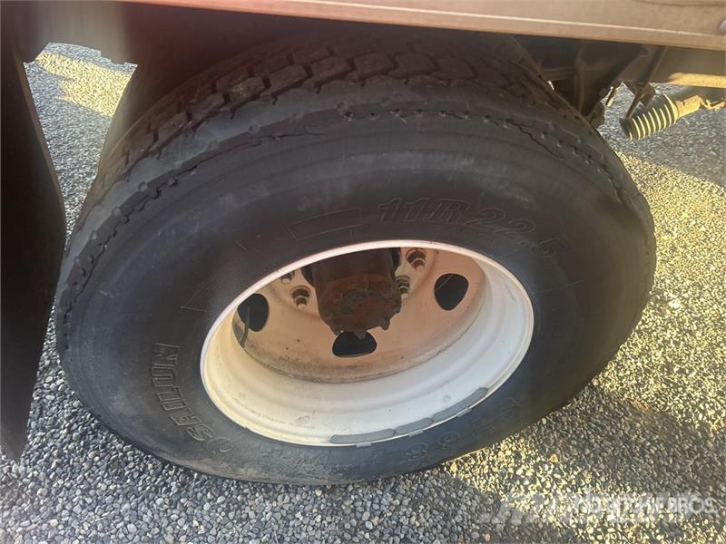 Ford F-650 XLT 4x2 Van Truck Camion Fourgon