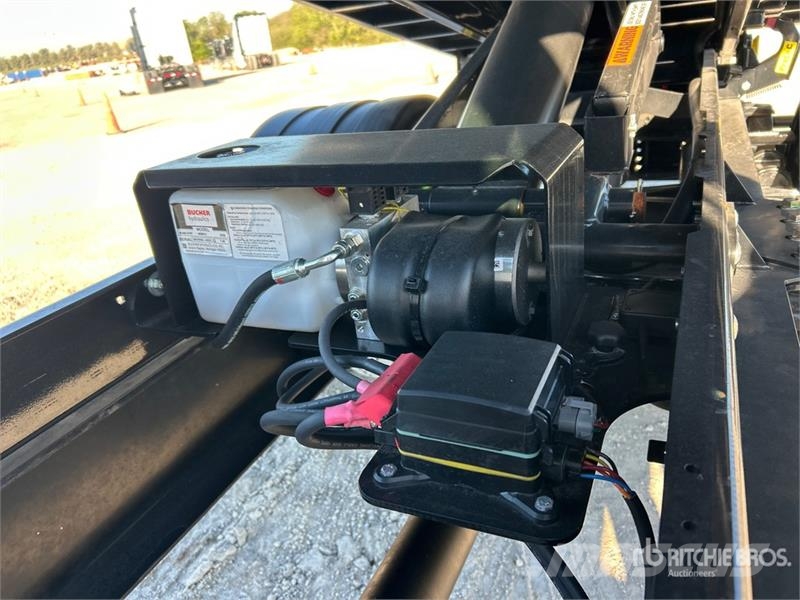 Ford F-750 Kravas automašinas konteineru vedeji