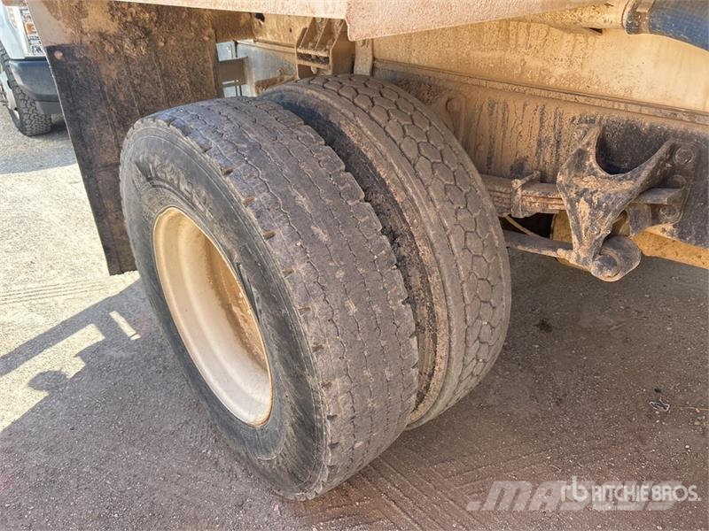 Ford F-750 Ūdens mašīnas