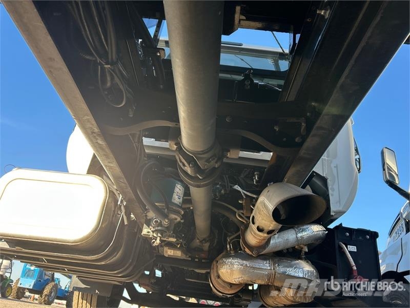 Ford F-750 Kravas automašinas konteineru vedeji