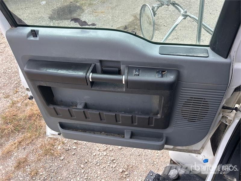 Ford F-750 Kabine i unutrašnjost