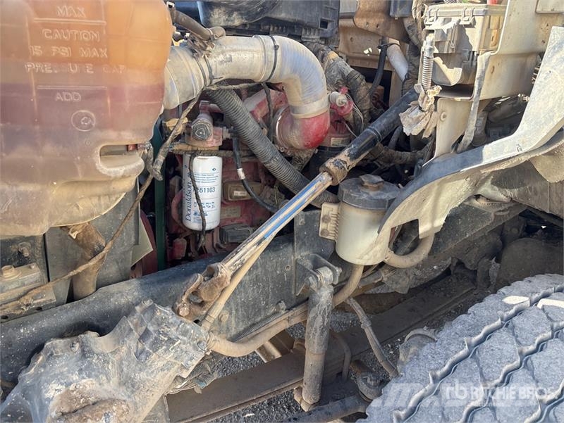 Ford F-750 صهاريج مياه
