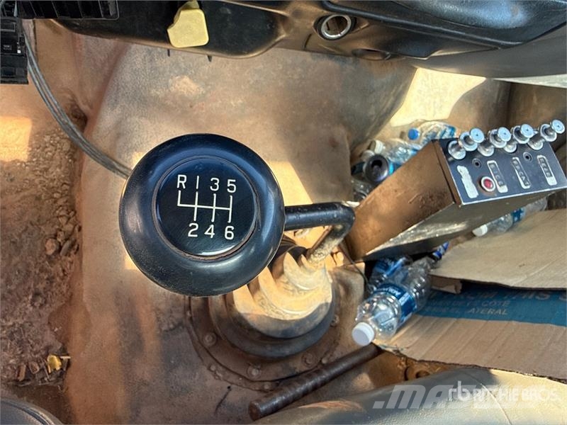 Ford F-750 Tovornjaki za vodo