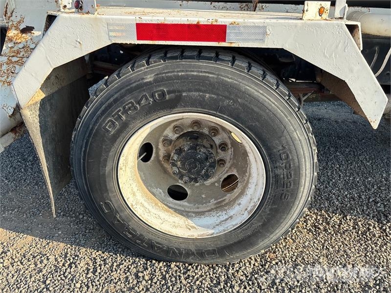 Ford F-750 Wassertanker