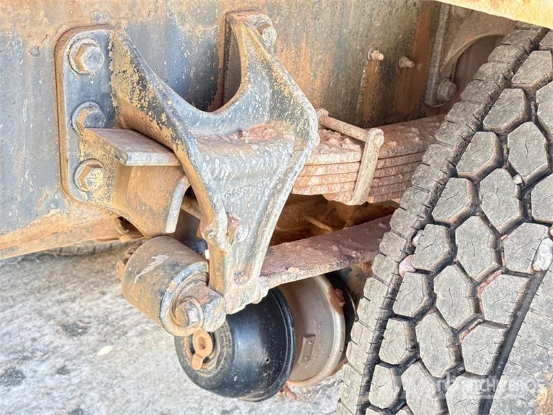 Ford F-750 Tovornjaki za vodo