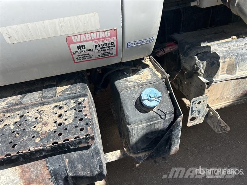 Ford F-750 Ūdens mašīnas