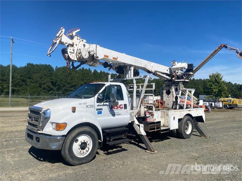 Ford F-750 Mobilni vrtalni tovornjaki