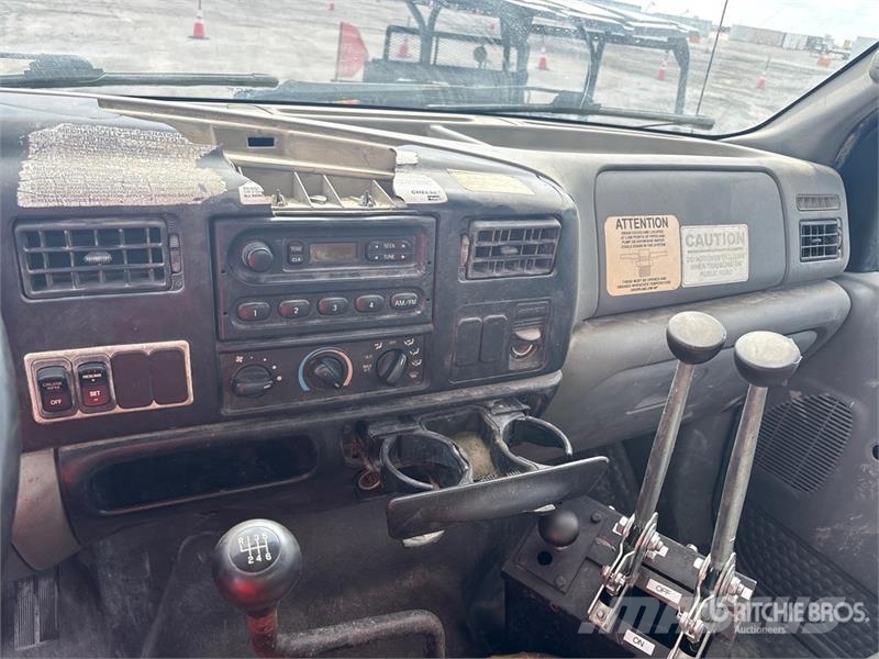 Ford F-750 Camiones cisterna