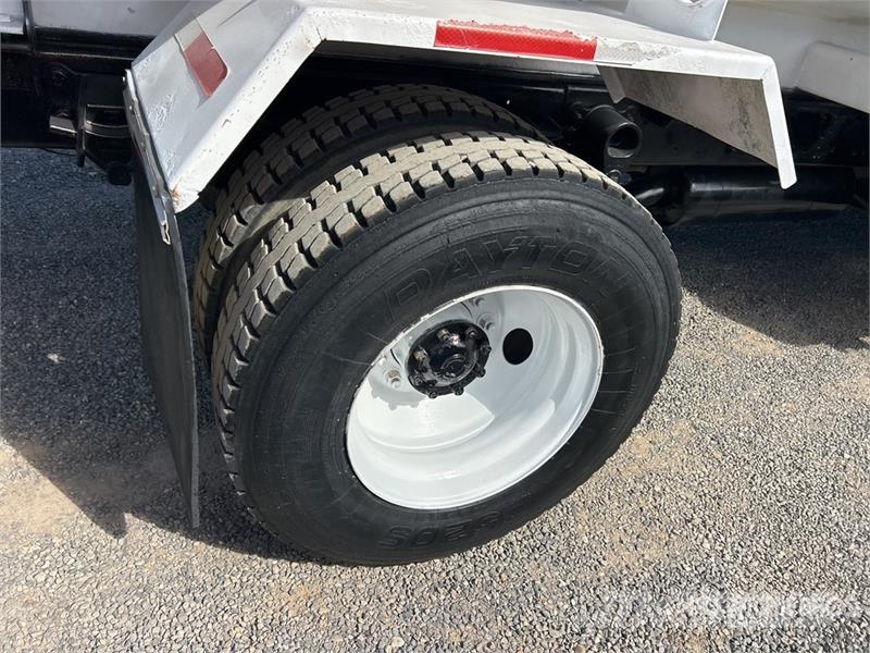 Ford F-750 Vandens sunkvežimiai