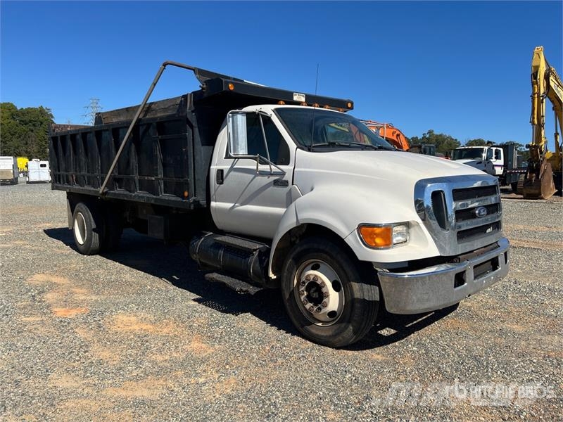 Ford F-750 Tippbilar