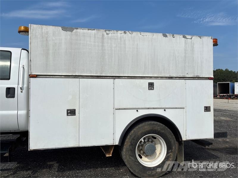 Ford F-750 Pick up/Fiancata ribaltabile
