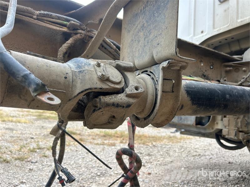 Ford F-750 Kabine i unutrašnjost