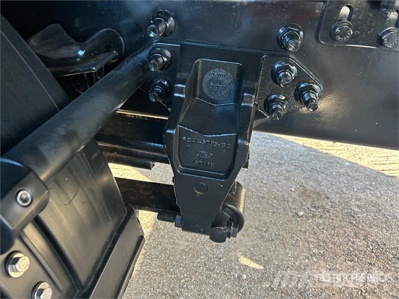 Ford F-750 Kravas automašinas konteineru vedeji