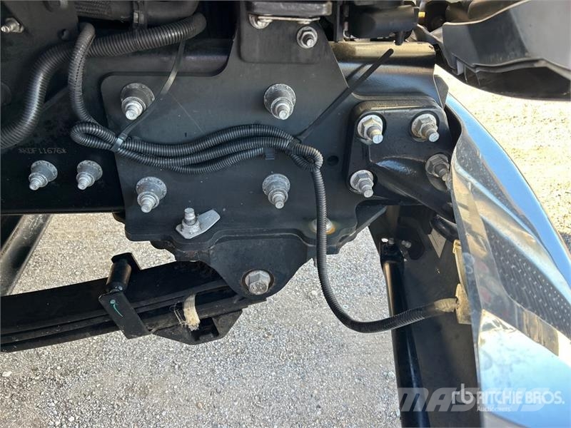 Ford F-750 Kravas automašinas konteineru vedeji