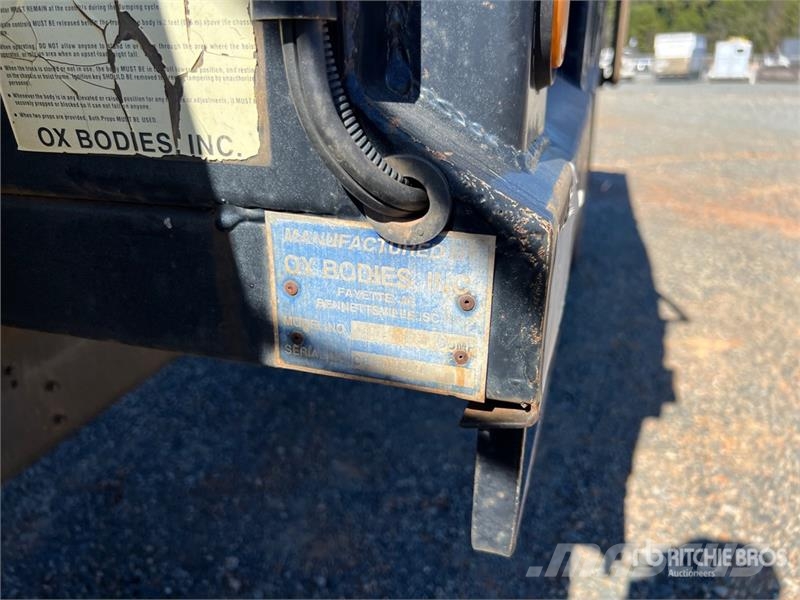 Ford F-750 Tippbilar