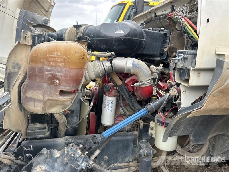 Ford F-750 Kabine i unutrašnjost