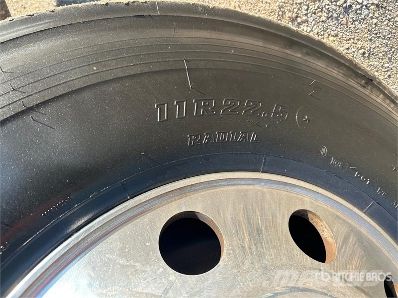 Ford F-750 Kravas automašinas konteineru vedeji