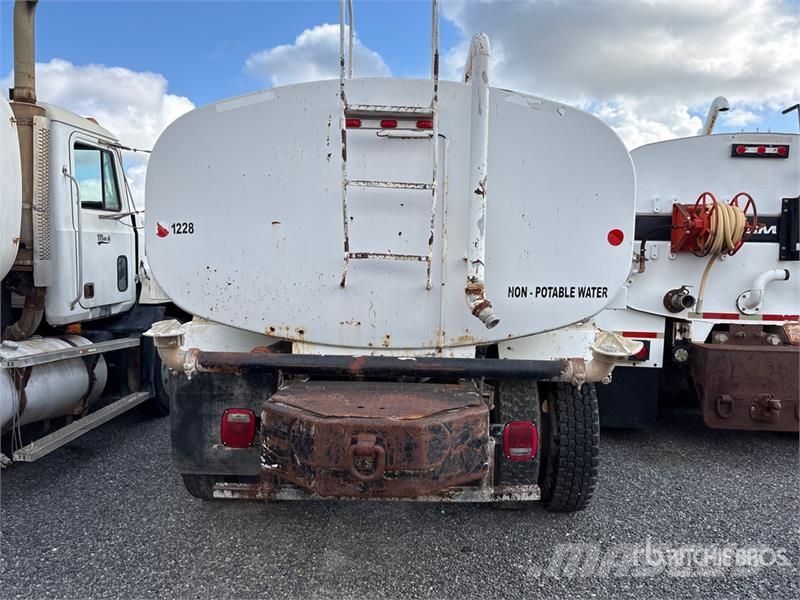 Ford F-750 Ūdens mašīnas