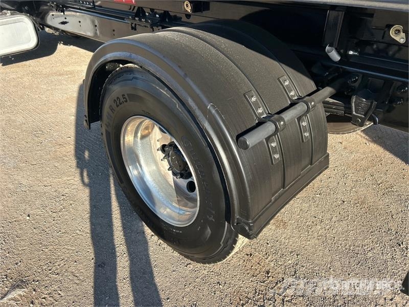 Ford F-750 Kravas automašinas konteineru vedeji